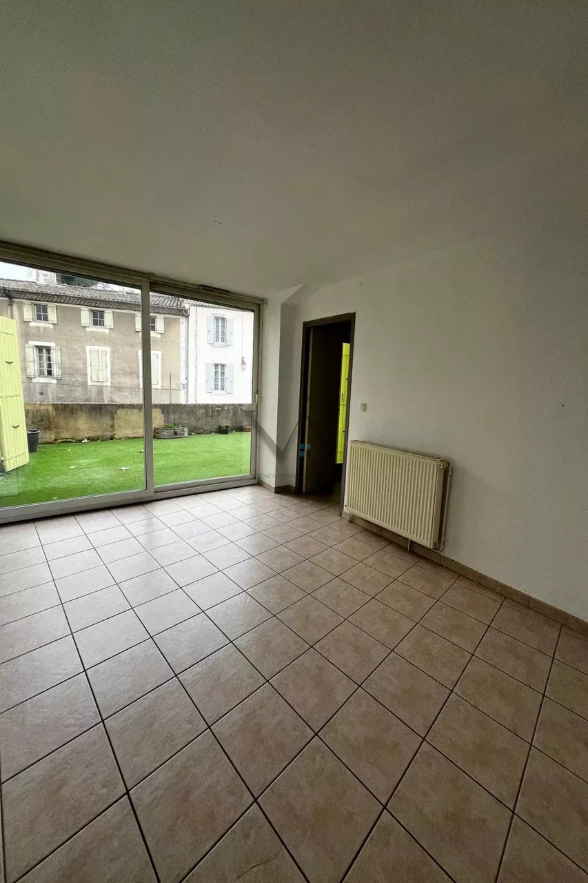 Appartement Place Prosper Allignol à Viviers