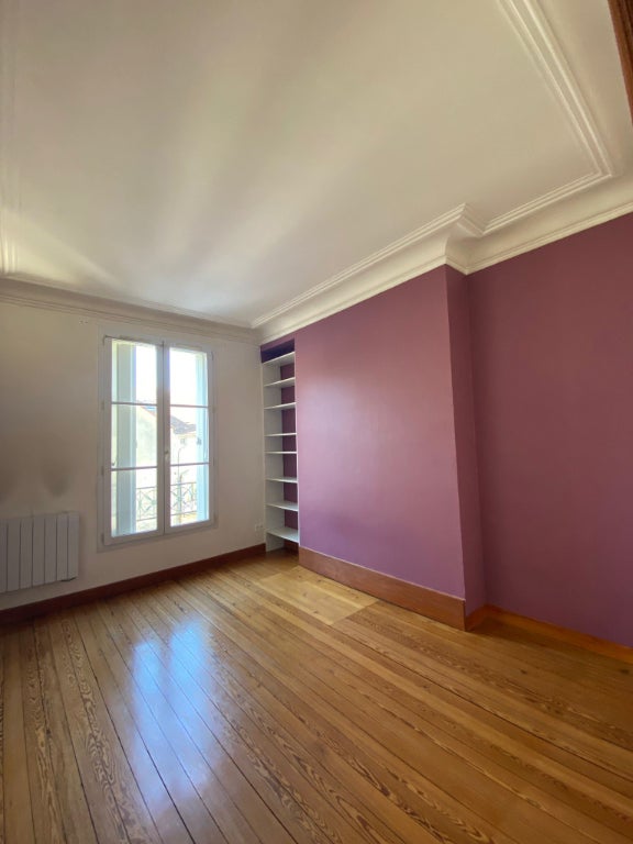 Flat Rue du Vieil Abreuvoir in Saint-Germain-en-Laye