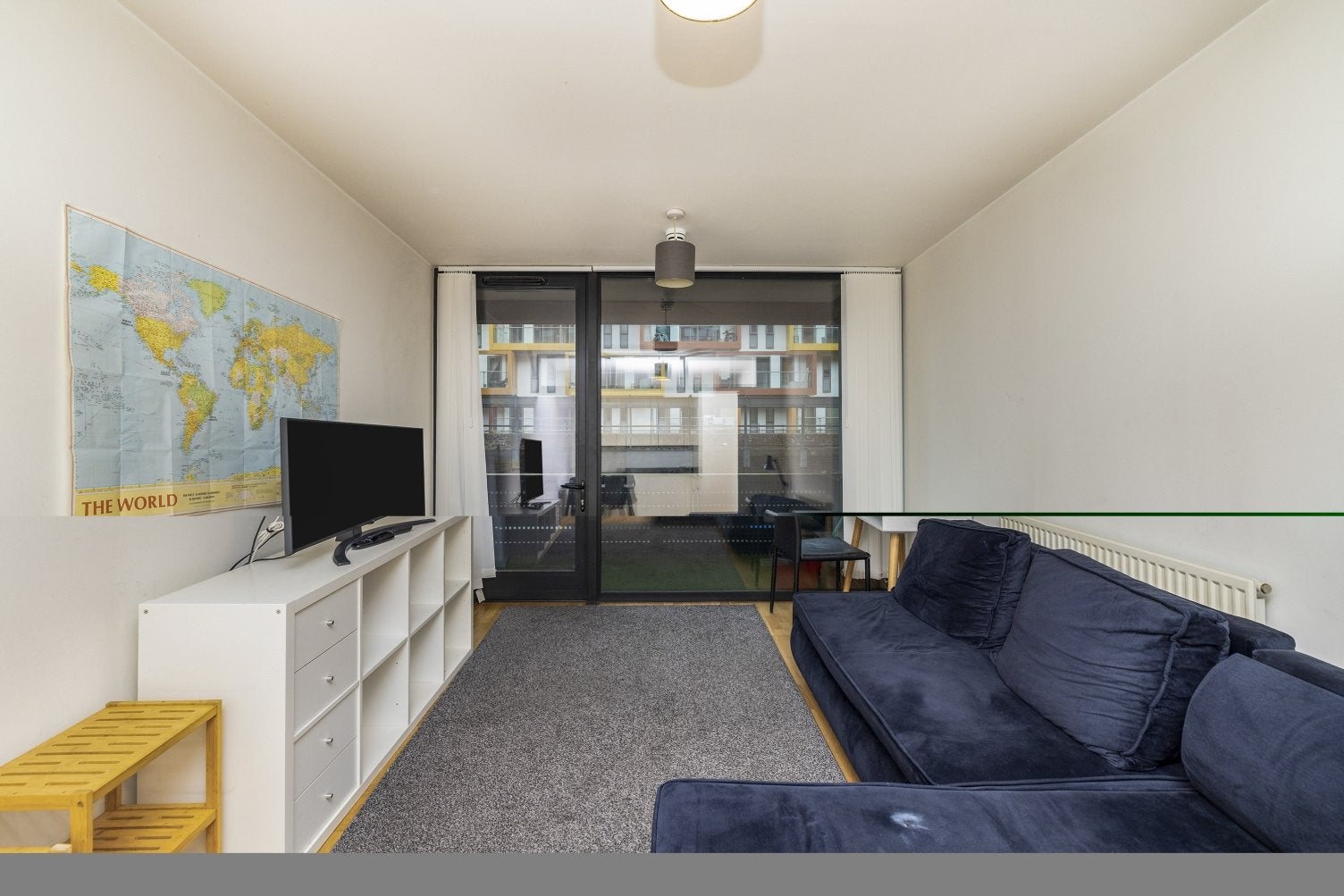 Flat Amelia Street in Greater London