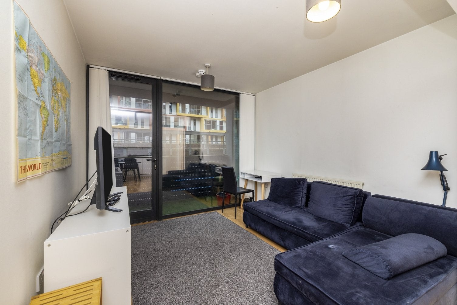 Flat Amelia Street in Greater London