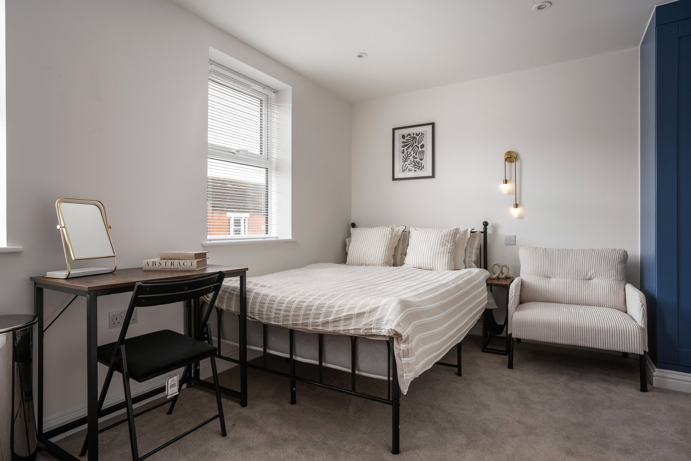 Room Clegram Road in Gloucester