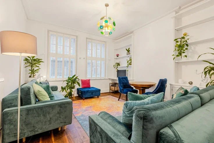 Flat Great Titchfield Street in City of Westminster