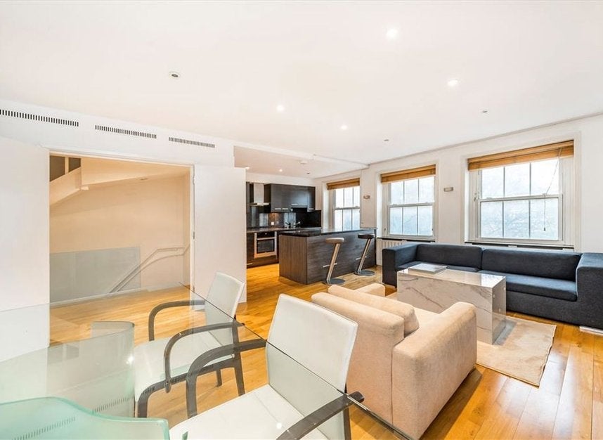 Flat Ennismore Gardens in City of Westminster