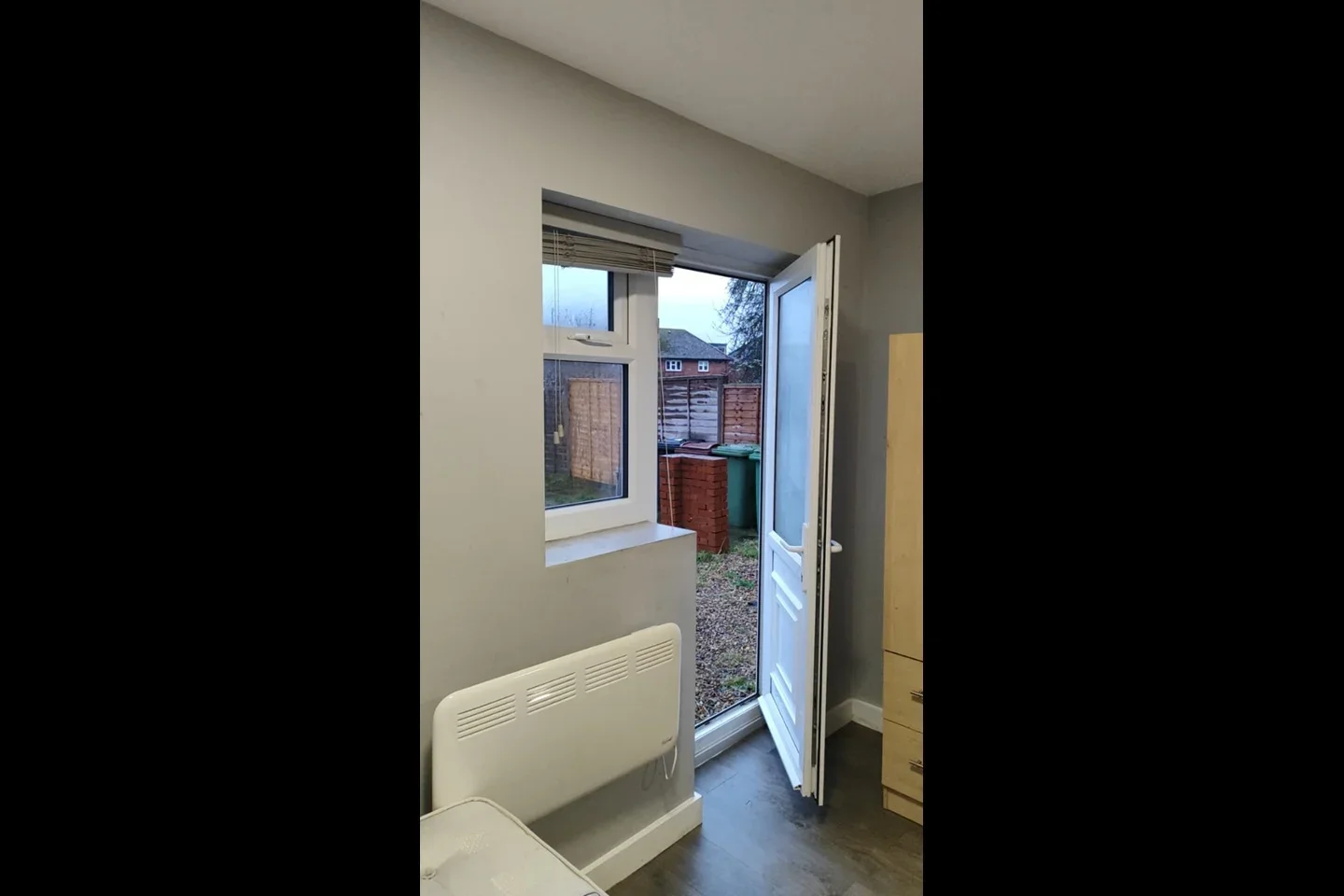 Flat Southville Crescent in Greater London