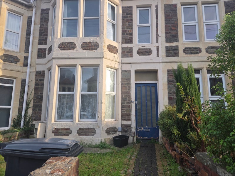 Room Brynland Avenue in Bristol