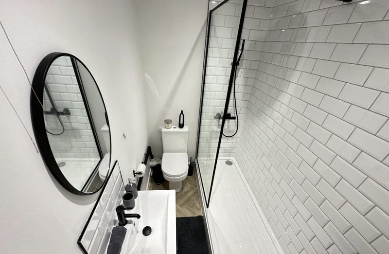 Room Claremont View in Leeds