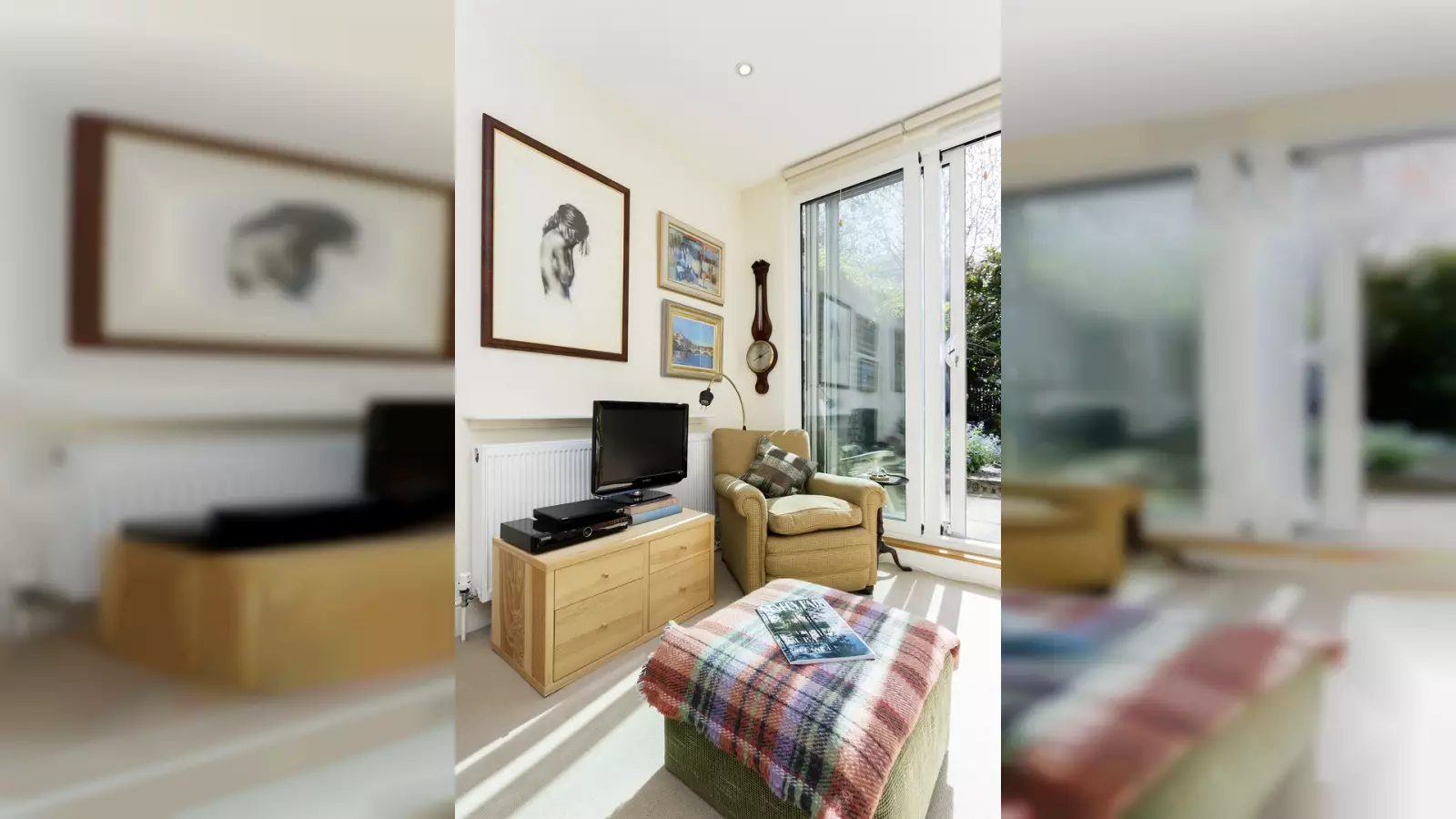Flat Walham Grove in Greater London