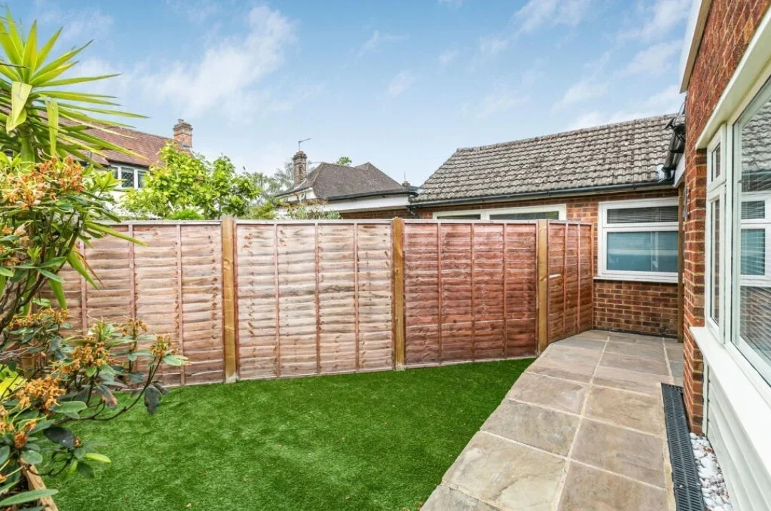 House Beales Road in Mole Valley