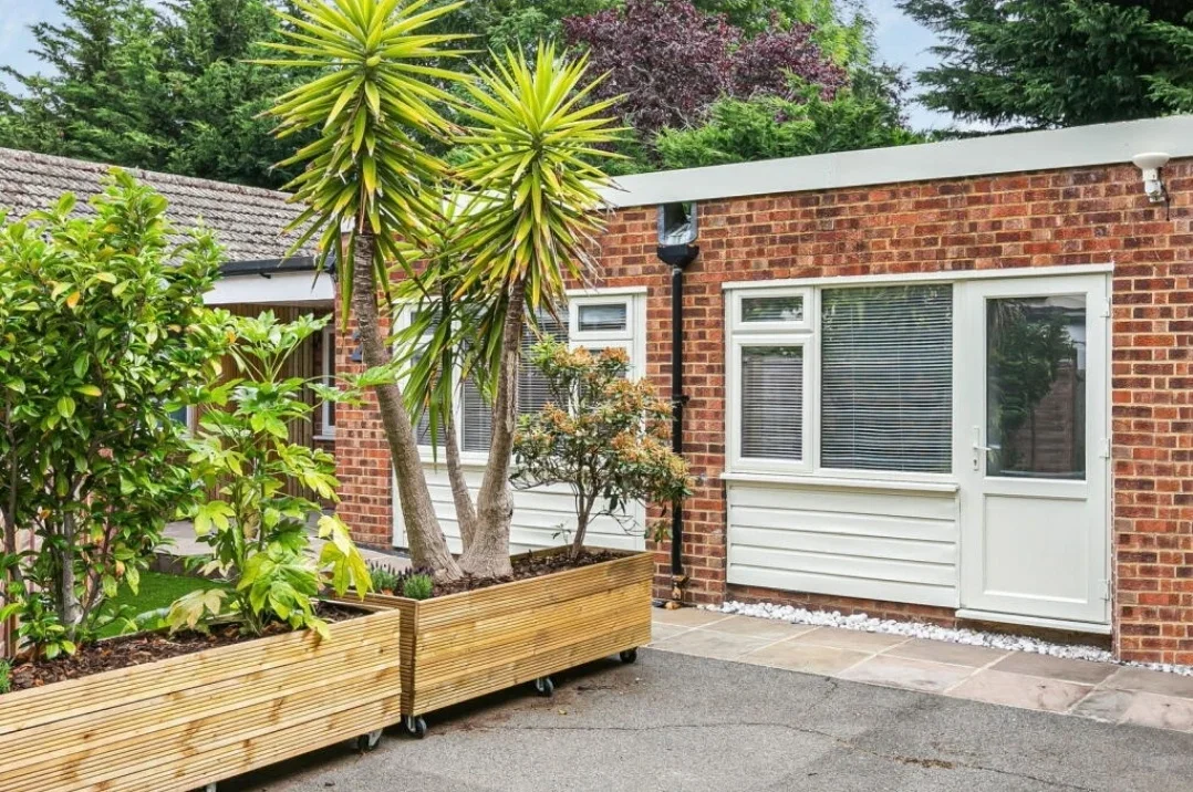House Beales Road in Mole Valley