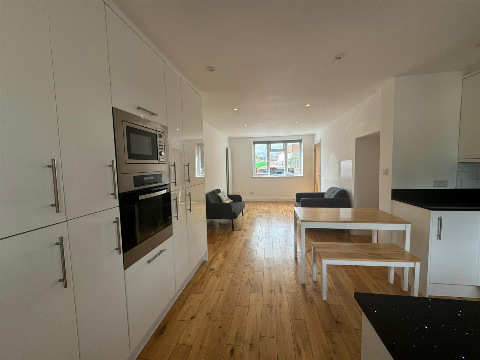 House Redlands Road in Greater London