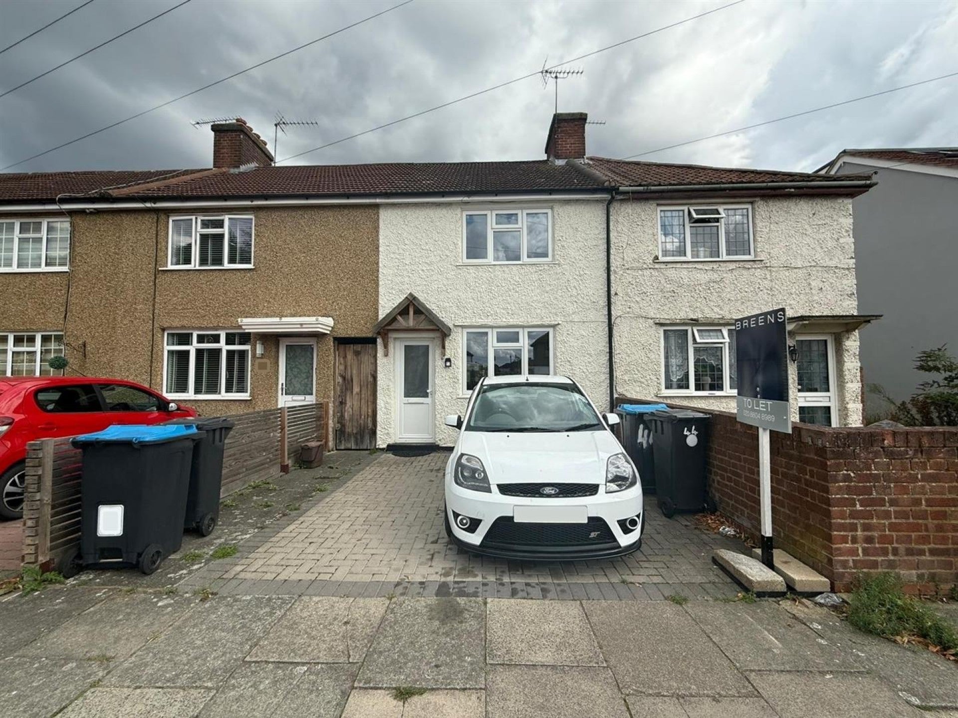 House Redlands Road in Greater London