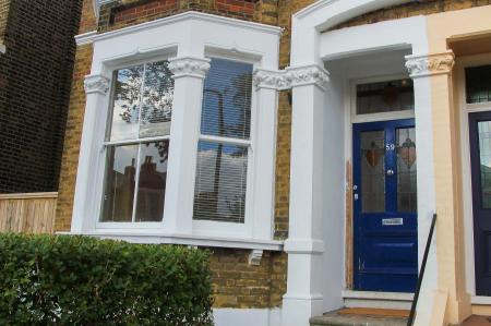 House Drakefell Road in Greater London