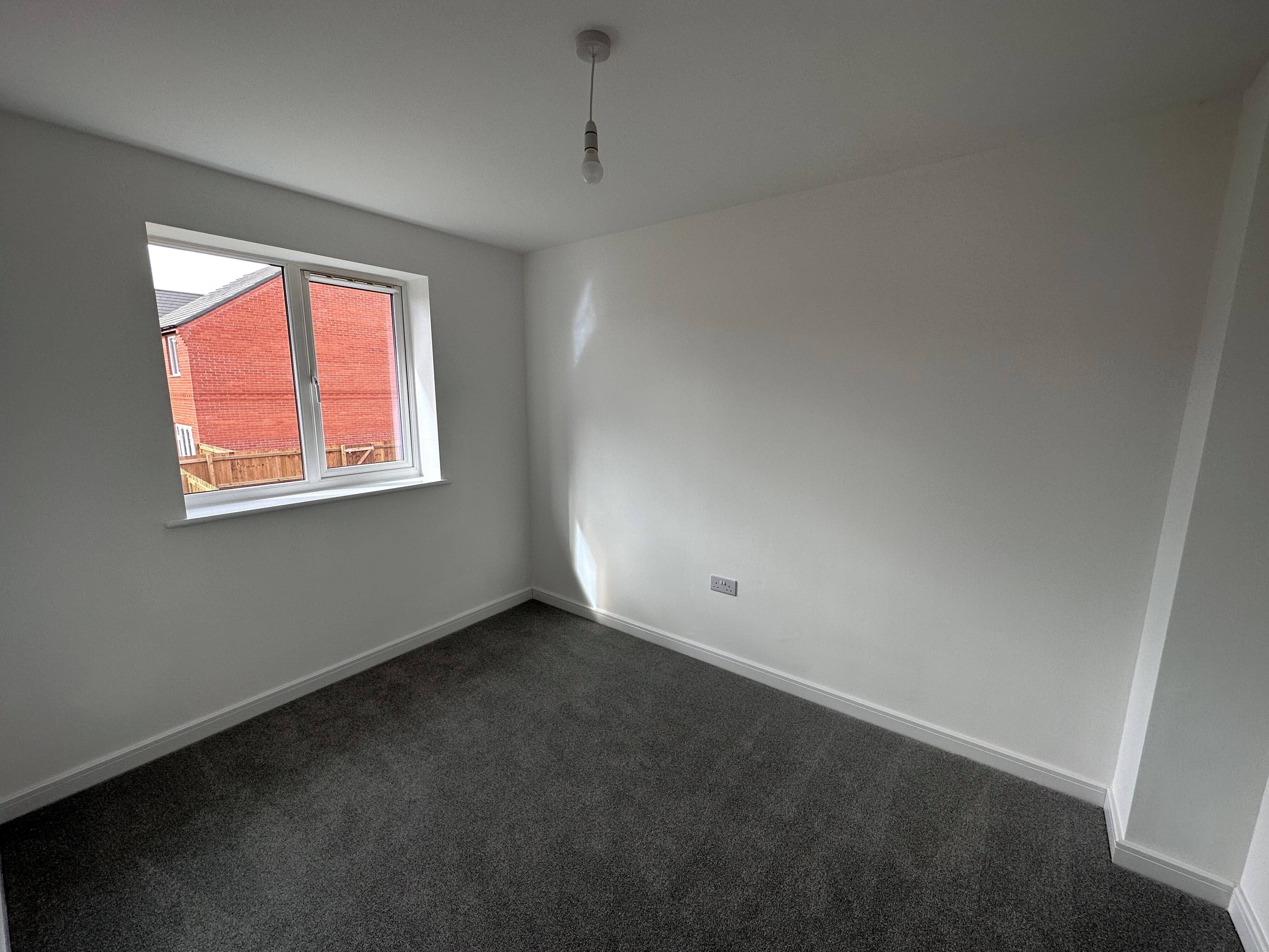 House Pagett Close in Hucknall Torkard