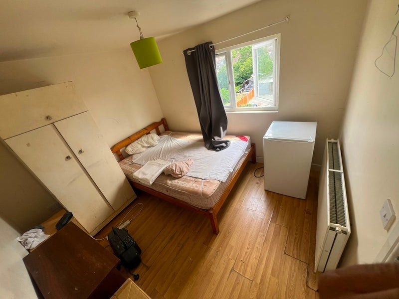 Room Sandringham Road in Greater London