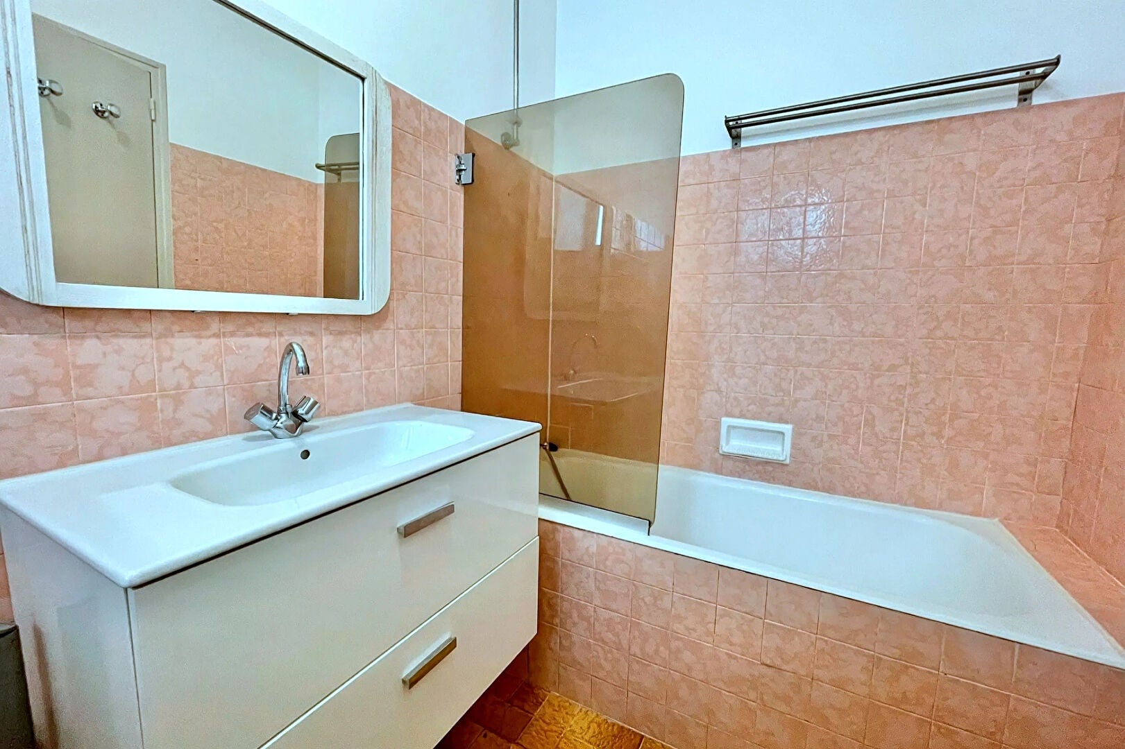 Flat Rue du Maréchal Joffre in La Chapelle-sur-Erdre
