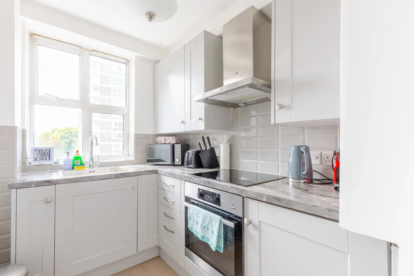 Flat Park West Place in City of Westminster