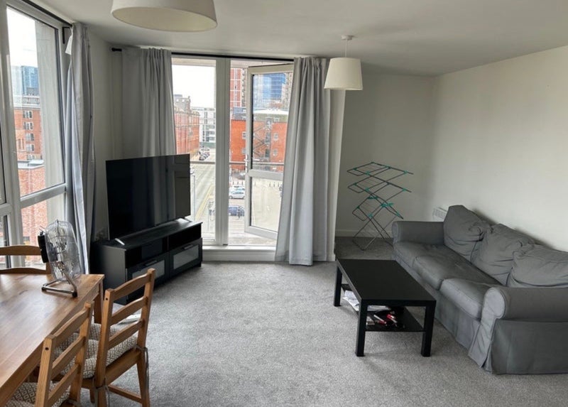 Room Adelphi Street in Salford