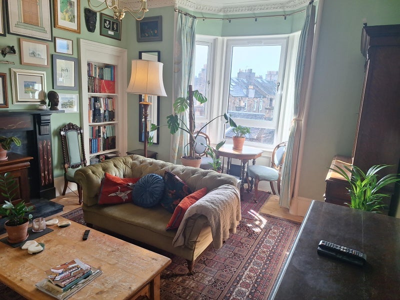 Room Restalrig Road in City of Edinburgh