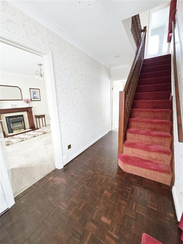 House Tarvin Close in Sefton