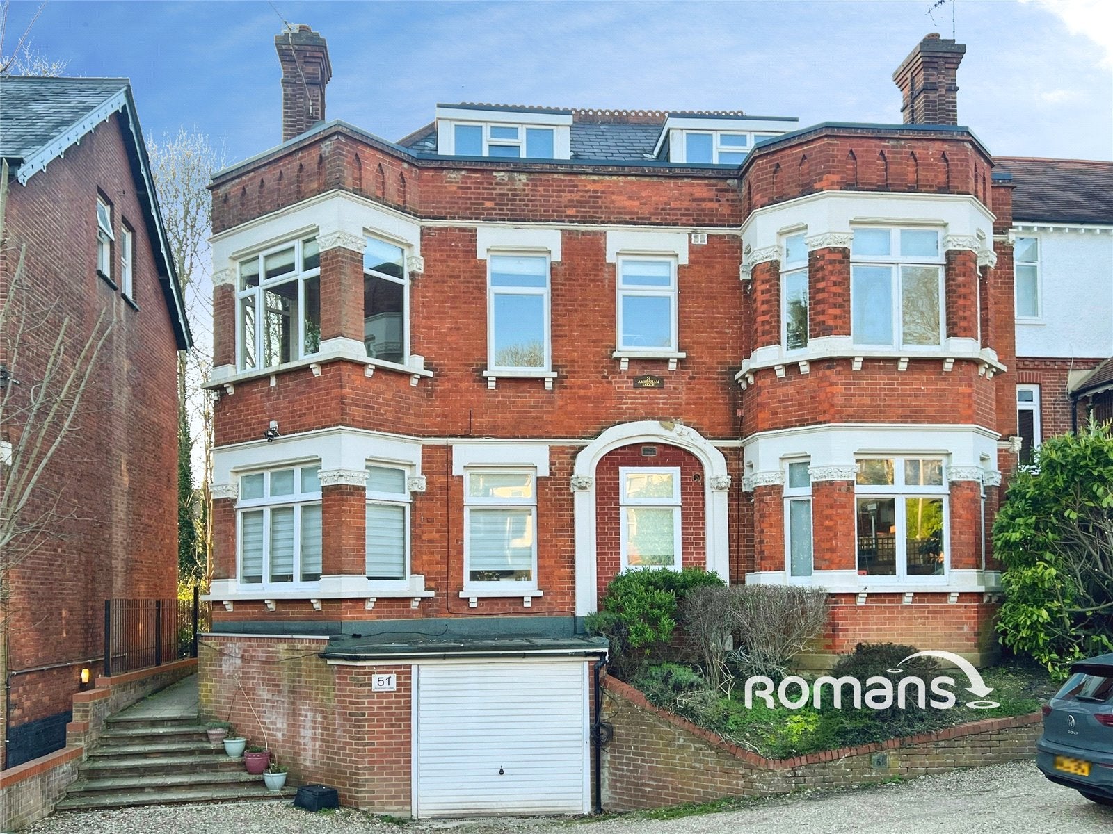 Flat Amersham Hill in High Wycombe
