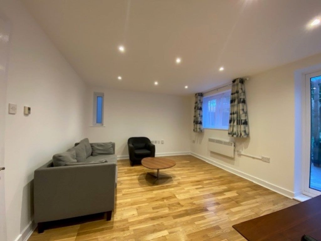 House Lantern Close in Greater London