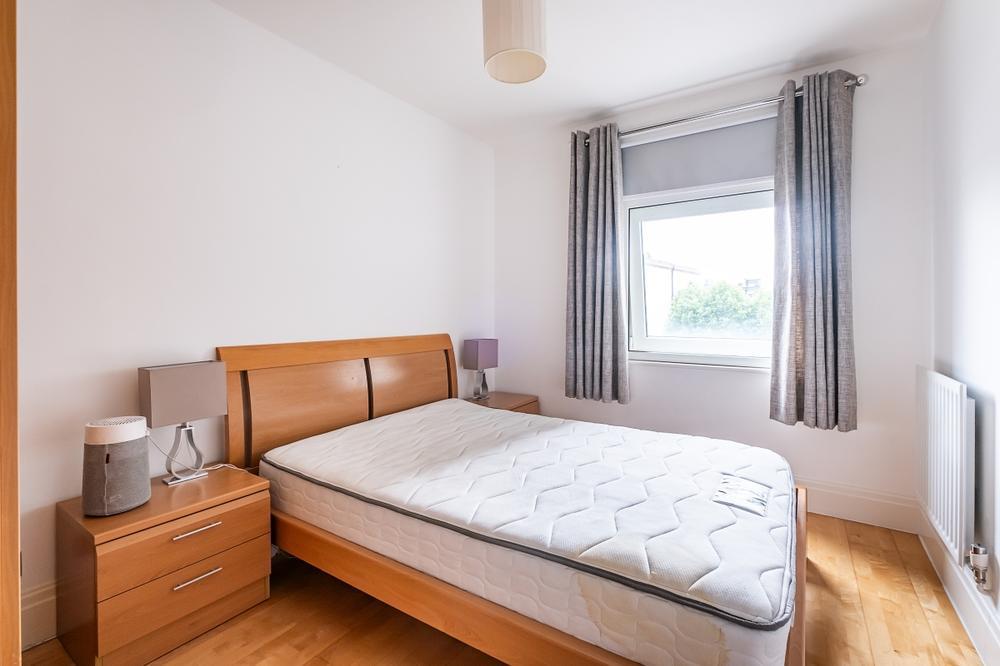 Flat Queensmead in Greater London