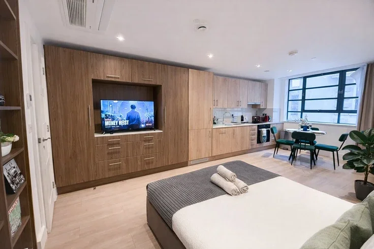 Flat Frampton Street in City of Westminster
