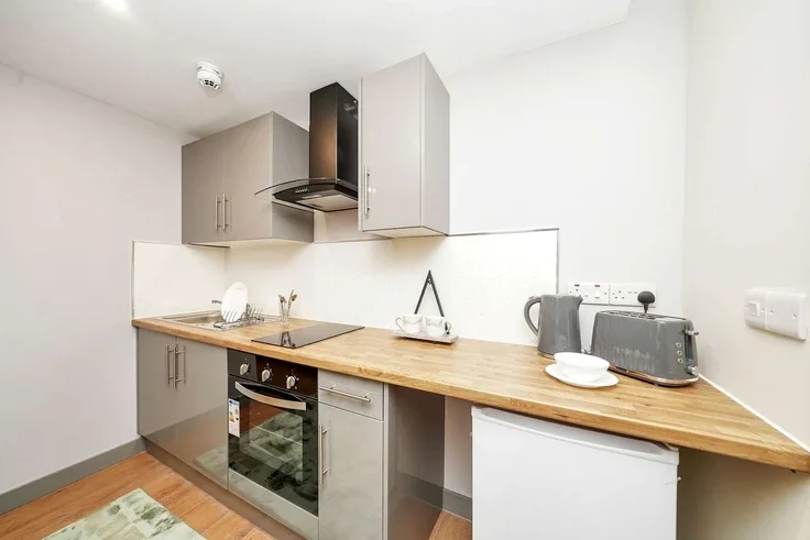 Flat Cranbrook Road in Greater London