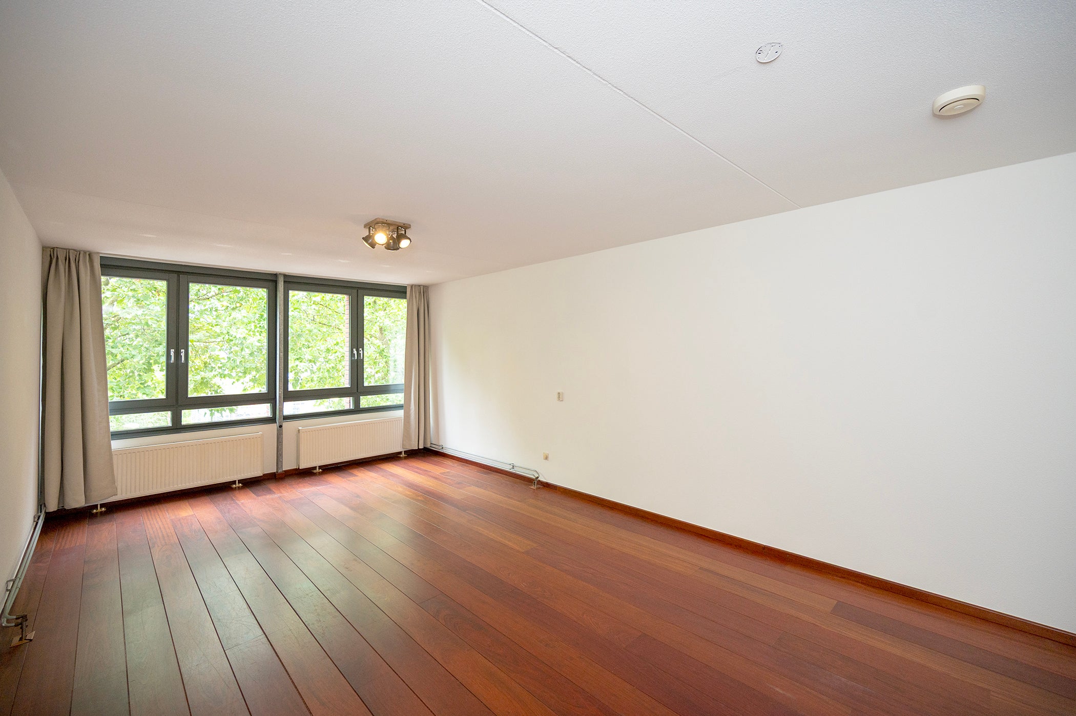 Appartement Conradstraat 86 D in Amsterdam