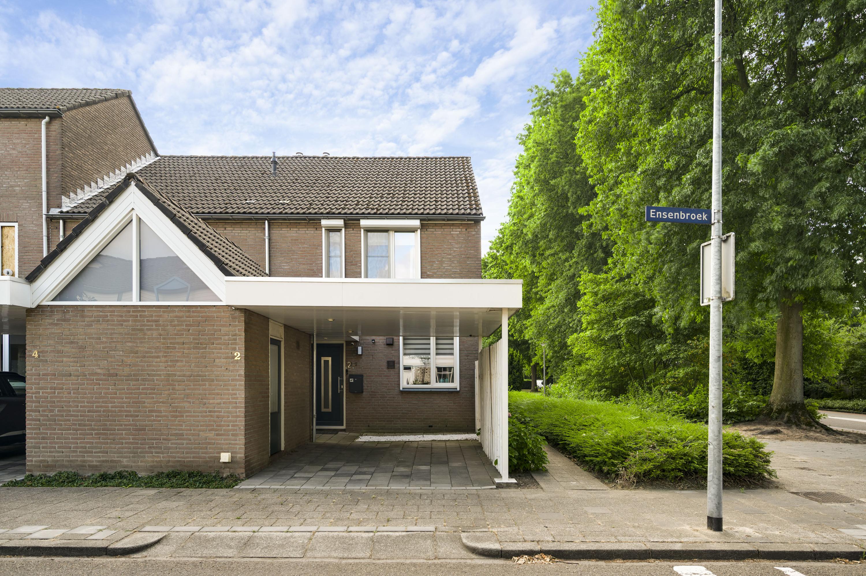 Huis Ensenbroek 2 in Weert