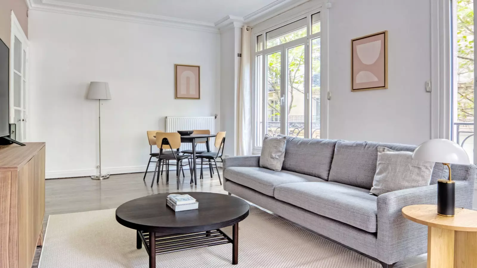 Flat Rue des Martyrs in Paris