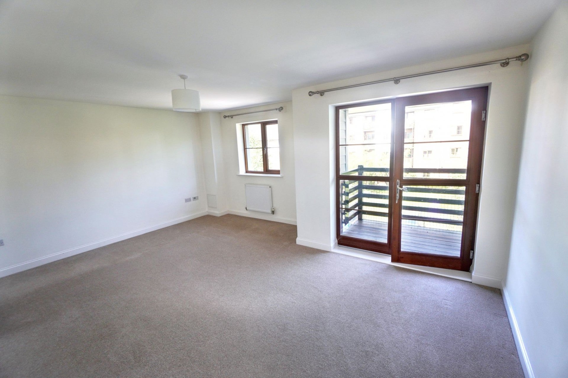 Flat John North Close in High Wycombe