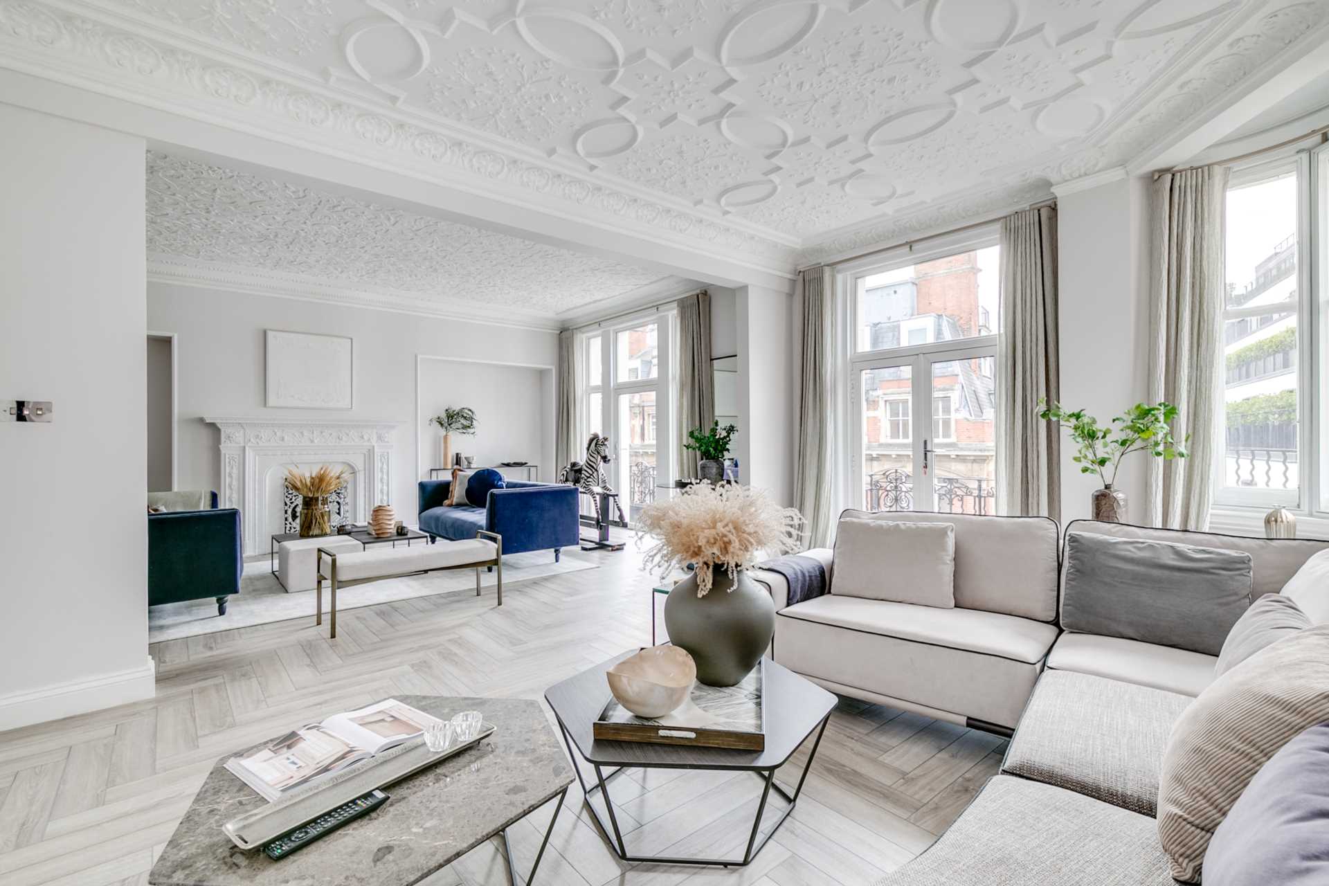 Flat Knightsbridge in City of Westminster