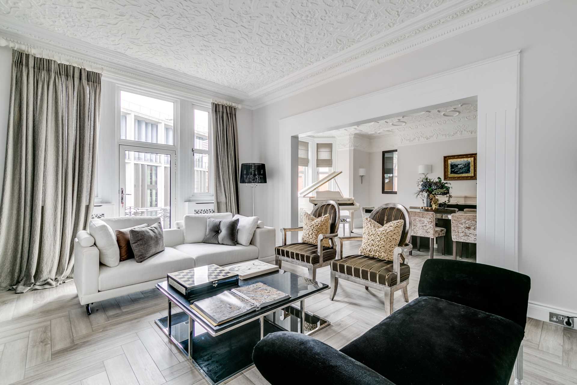 Flat Knightsbridge in City of Westminster