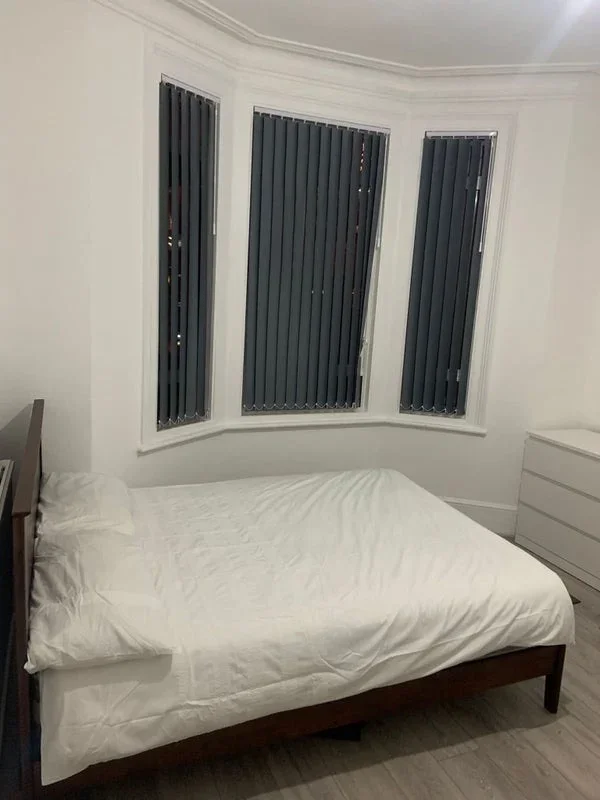 Room Southampton Way in Greater London