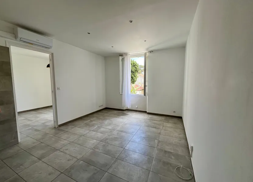 Appartement Avenue de la Résistance à Sanary-sur-Mer