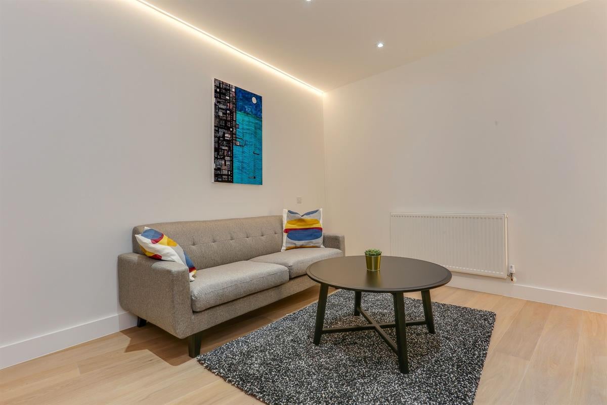 House Finchley Road in Greater London