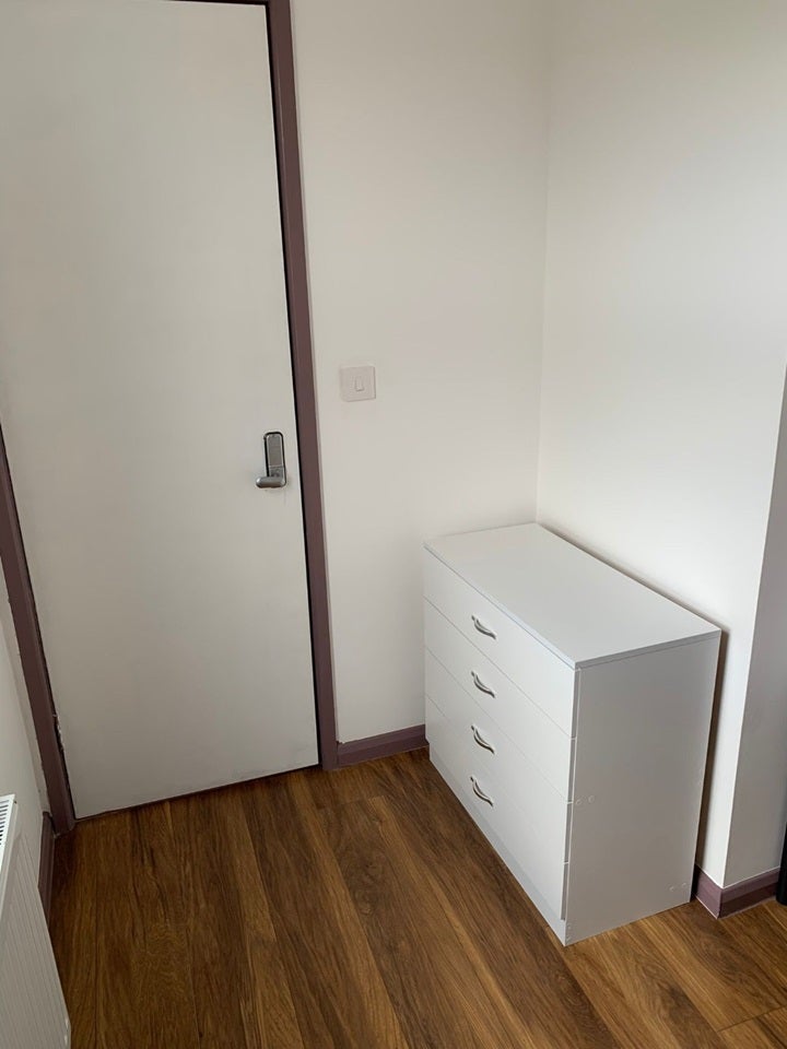 Room Longfellow Road in Gillingham
