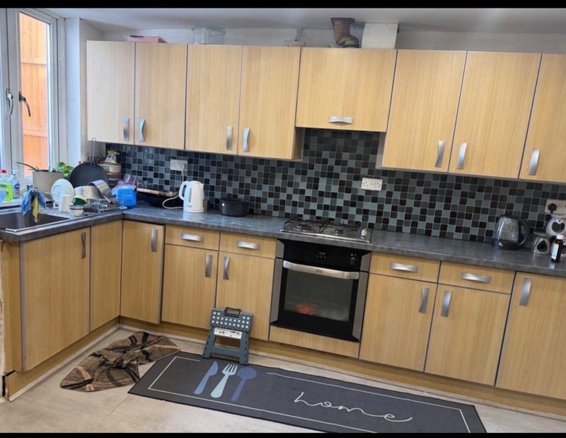 Room Wilberforce Road in Leicester
