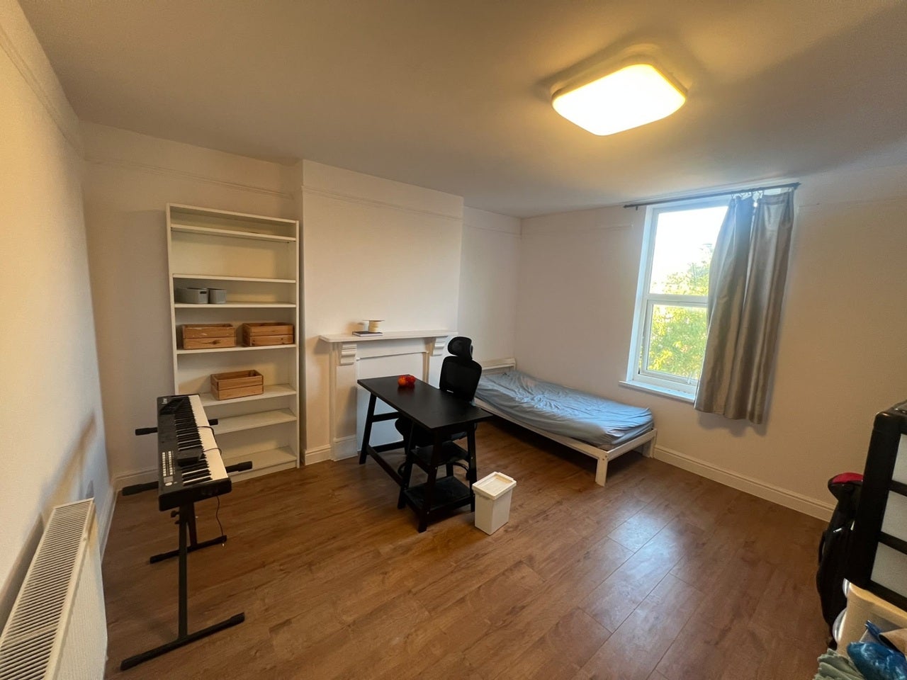 Flat Lordship Lane in Greater London