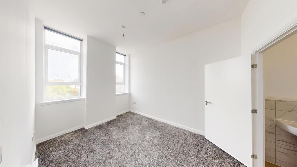 Flat Matlock Road in Coventry