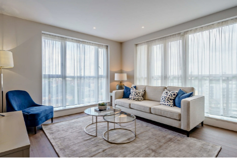 Flat Westferry Circus in Greater London