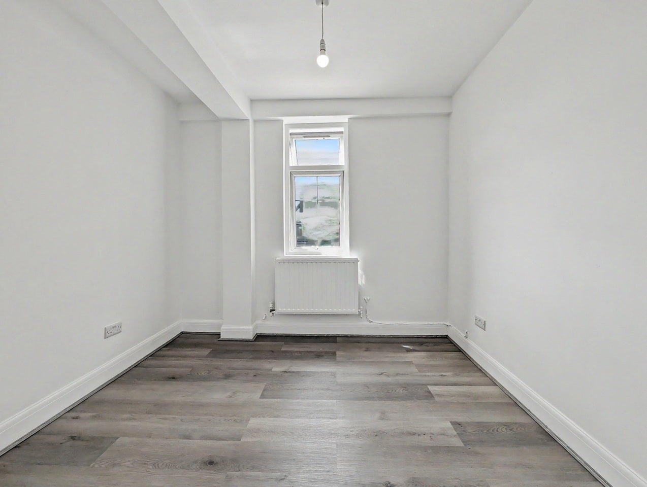Flat Beatty Road in Greater London