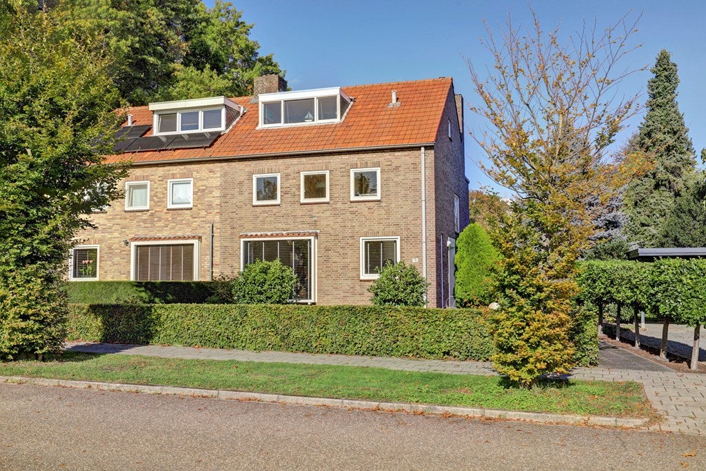 Huis Vondellaan 23 in Geleen