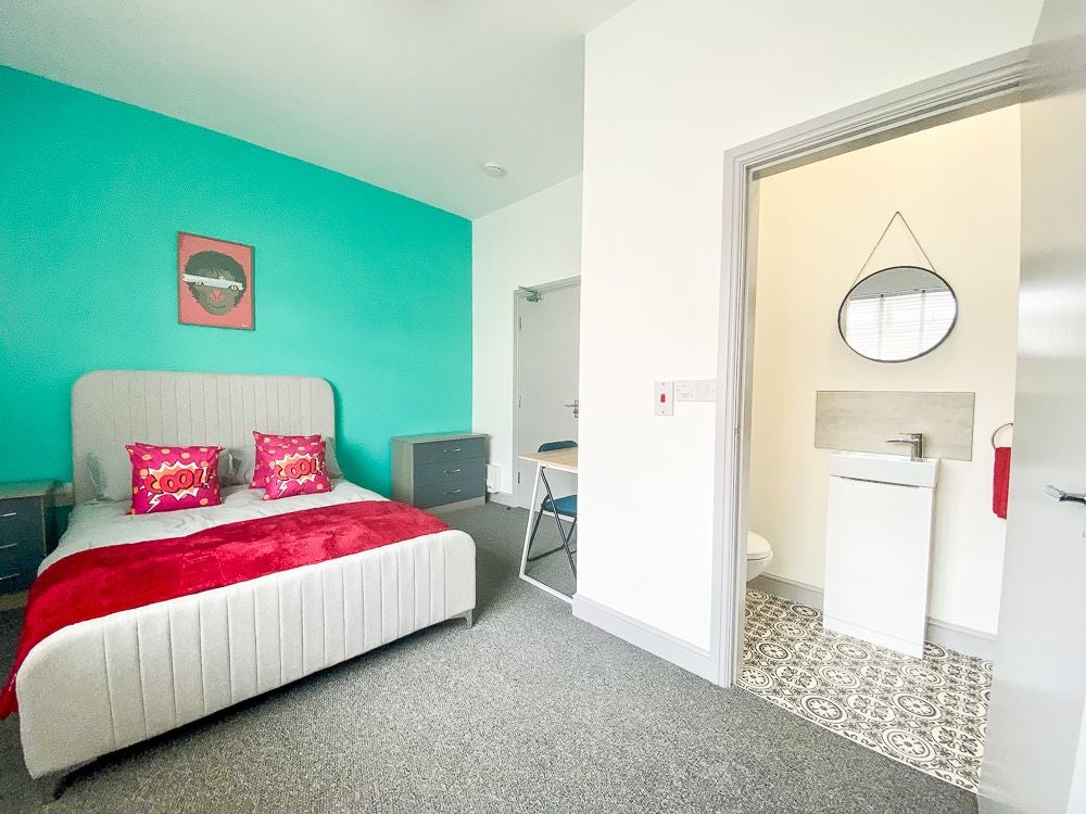Room Chantry Lane in Grimsby