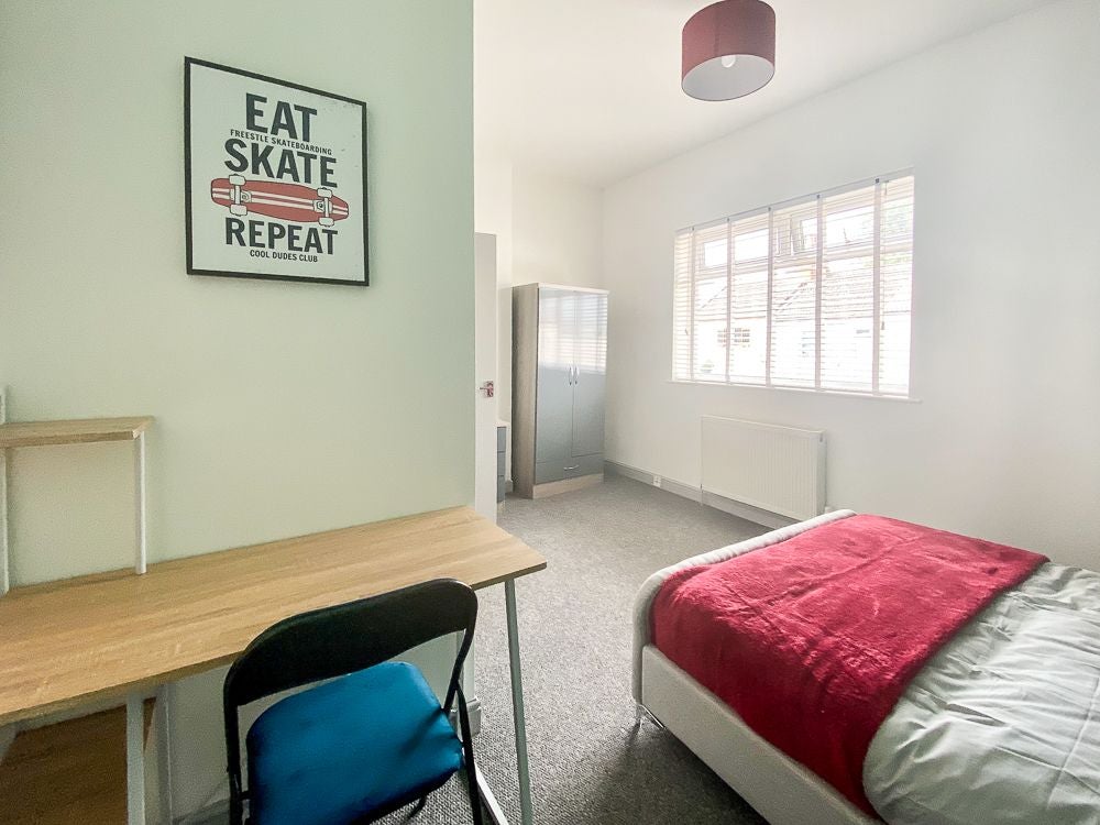 Room Chantry Lane in Grimsby