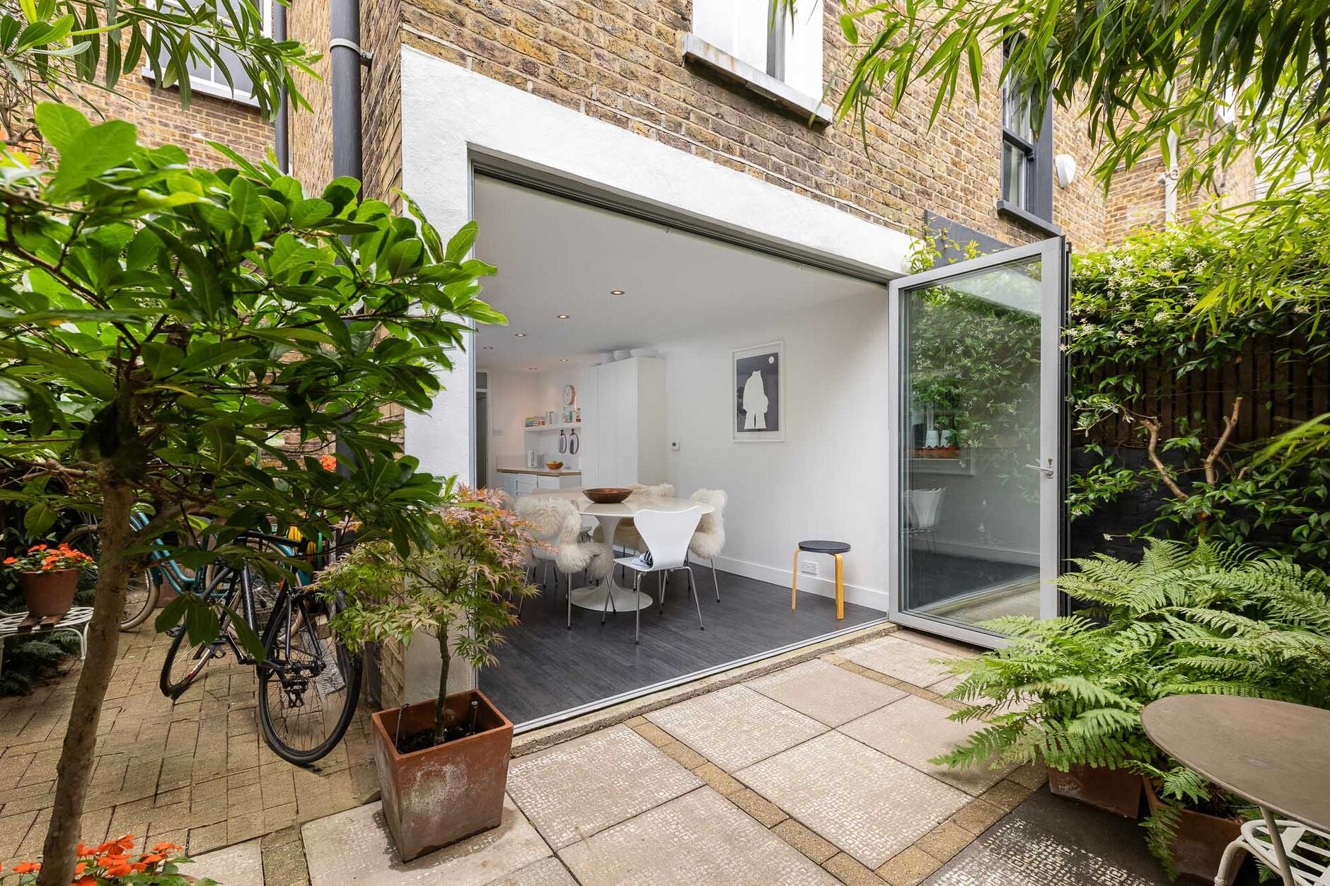 House Iffley Road in Greater London