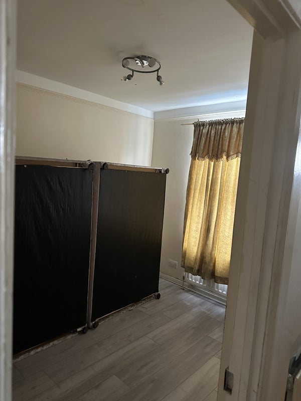 Room Lambeth Road in Greater London