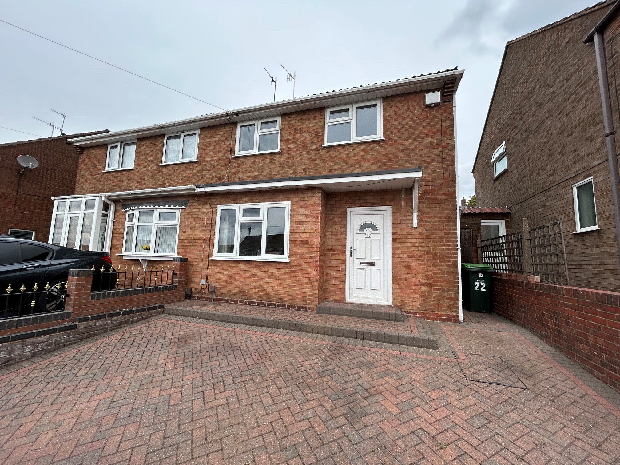 House Royal Oak Road in Sandwell