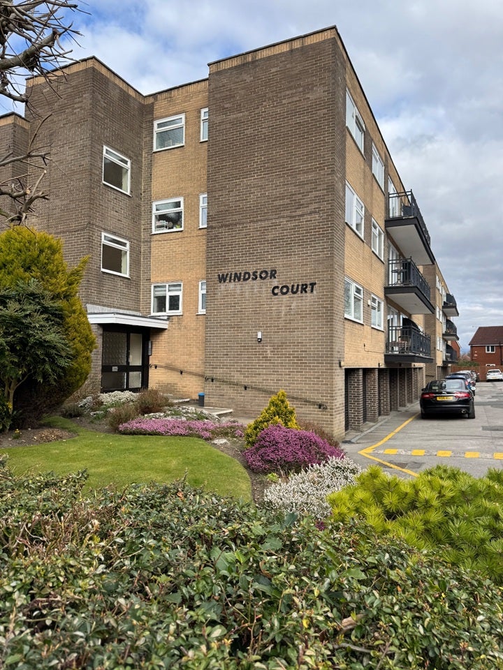 Room Parklands Close in Leeds